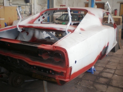 68er Dodge Charger nach dem Sandstrahlen